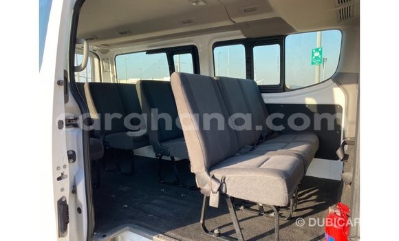 Buy Import Nissan Urvan White Car in Import - Dubai in Ashanti Buy Import Nissan Urvan White Car in Import - Dubai in Ashanti