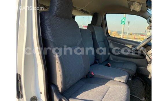Buy Import Nissan Urvan White Car in Import - Dubai in Ashanti Buy Import Nissan Urvan White Car in Import - Dubai in Ashanti