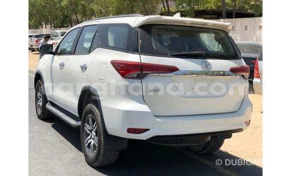 Buy Import Toyota Fortuner White Car in Import - Dubai in Ashanti Buy Import Toyota Fortuner White Car in Import - Dubai in Ashanti