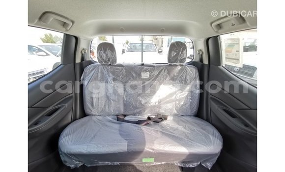 Sayi Imported Mitsubishi L200 White Mota in Import - Dubai a Ashanti Sayi Imported Mitsubishi L200 White Mota in Import - Dubai a Ashanti
