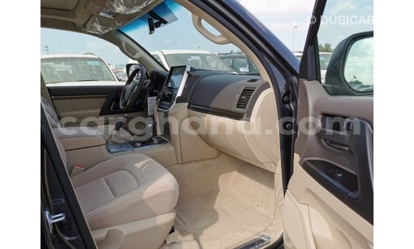 Sayi Imported Toyota Land Cruiser Sauran Mota in Import - Dubai a Ashanti Sayi Imported Toyota Land Cruiser Sauran Mota in Import - Dubai a Ashanti
