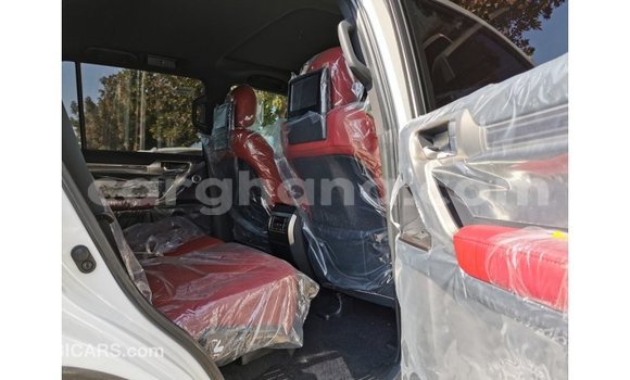 Sayi Imported Lexus GX White Mota in Import - Dubai a Ashanti Sayi Imported Lexus GX White Mota in Import - Dubai a Ashanti