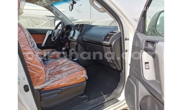 Sayi Imported Toyota Prado White Mota in Import - Dubai a Ashanti Sayi Imported Toyota Prado White Mota in Import - Dubai a Ashanti