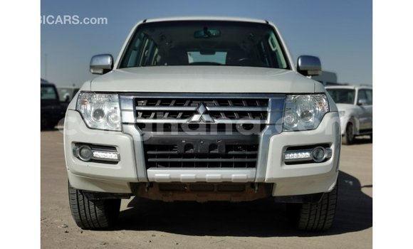 Buy Import Mitsubishi Pajero White Car in Import - Dubai in Ashanti Buy Import Mitsubishi Pajero White Car in Import - Dubai in Ashanti