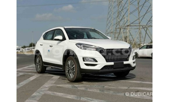 Sayi Imported Hyundai Tucson White Mota in Import - Dubai a Ashanti Sayi Imported Hyundai Tucson White Mota in Import - Dubai a Ashanti
