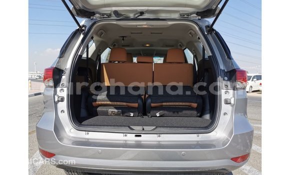 Ra Imported Toyota Fortuner Miiran Ọkọ̀ in Import - Dubai ni Ashanti Ra Imported Toyota Fortuner Miiran Ọkọ̀ in Import - Dubai ni Ashanti