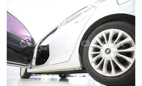 Buy Import Hyundai Sonata Other Car in Import - Dubai in Ashanti Buy Import Hyundai Sonata Other Car in Import - Dubai in Ashanti