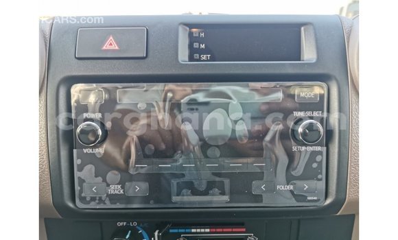 Buy Import Toyota Land Cruiser White Car in Import - Dubai in Ashanti Buy Import Toyota Land Cruiser White Car in Import - Dubai in Ashanti