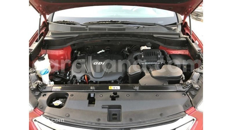 Big with watermark hyundai santa fe ashanti import dubai 15885