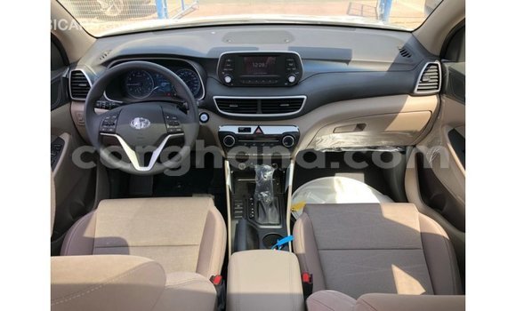 Buy Import Hyundai Tucson Green Car in Import - Dubai in Ashanti Buy Import Hyundai Tucson Green Car in Import - Dubai in Ashanti