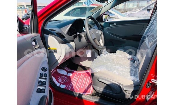 Sayi Imported Hyundai Accent Red Mota in Import - Dubai a Ashanti Sayi Imported Hyundai Accent Red Mota in Import - Dubai a Ashanti