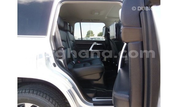 Ra Imported Toyota Land Cruiser Miiran Ọkọ̀ in Import - Dubai ni Ashanti Ra Imported Toyota Land Cruiser Miiran Ọkọ̀ in Import - Dubai ni Ashanti