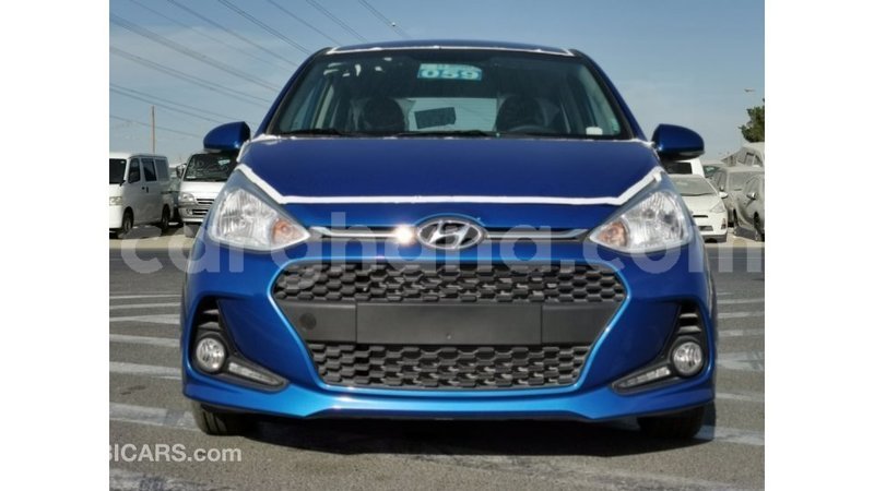 Big with watermark hyundai i10 ashanti import dubai 15920