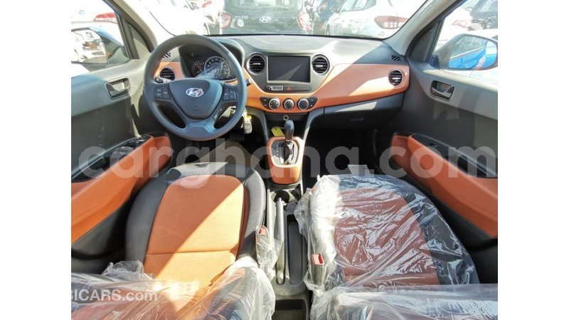 Big with watermark hyundai i10 ashanti import dubai 15920