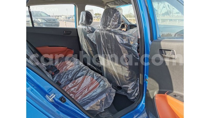 Big with watermark hyundai i10 ashanti import dubai 15920