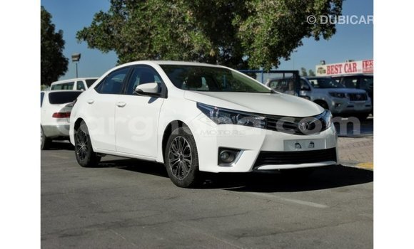 Sayi Imported Toyota Corolla White Mota in Import - Dubai a Ashanti Sayi Imported Toyota Corolla White Mota in Import - Dubai a Ashanti