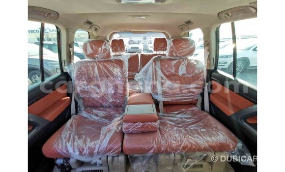 Ra Imported Toyota Land Cruiser Black Ọkọ̀ in Import - Dubai ni Ashanti Ra Imported Toyota Land Cruiser Black Ọkọ̀ in Import - Dubai ni Ashanti