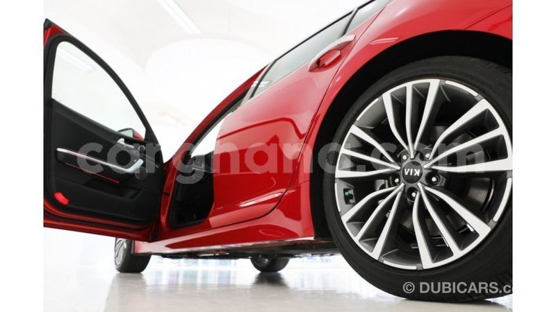 Big with watermark kia stinger ashanti import dubai 15970