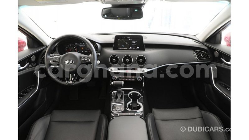 Big with watermark kia stinger ashanti import dubai 15970