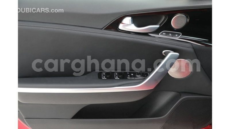 Big with watermark kia stinger ashanti import dubai 15970