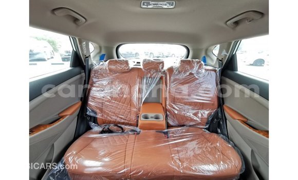 Buy Import Hyundai Tucson White Car in Import - Dubai in Ashanti Buy Import Hyundai Tucson White Car in Import - Dubai in Ashanti