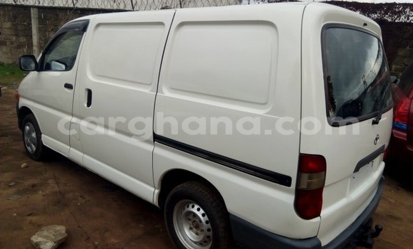 Buy Used Toyota Hiace White Car in Sekondi–Takoradi Metropolitan in Western Buy Used Toyota Hiace White Car in Sekondi–Takoradi Metropolitan in Western