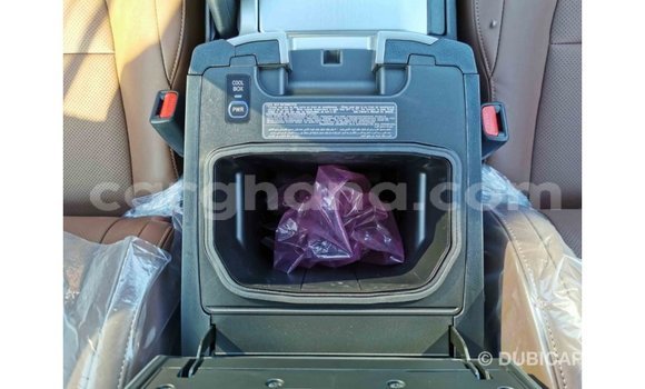 Ra Imported Toyota Land Cruiser Black Ọkọ̀ in Import - Dubai ni Ashanti Ra Imported Toyota Land Cruiser Black Ọkọ̀ in Import - Dubai ni Ashanti