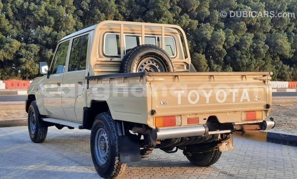 Ra Imported Toyota Land Cruiser Brown Ọkọ̀ in Import - Dubai ni Ashanti Ra Imported Toyota Land Cruiser Brown Ọkọ̀ in Import - Dubai ni Ashanti