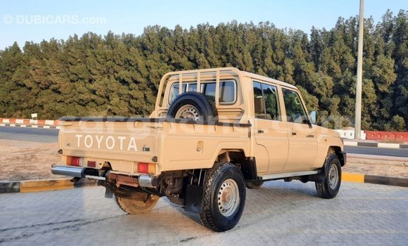 Ra Imported Toyota Land Cruiser Brown Ọkọ̀ in Import - Dubai ni Ashanti Ra Imported Toyota Land Cruiser Brown Ọkọ̀ in Import - Dubai ni Ashanti