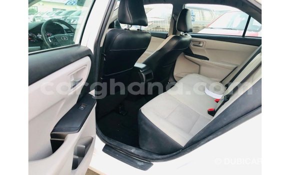 Sayi Imported Toyota Camry White Mota in Import - Dubai a Ashanti Sayi Imported Toyota Camry White Mota in Import - Dubai a Ashanti