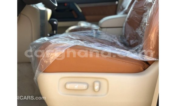 Buy Import Toyota Land Cruiser White Car in Import - Dubai in Ashanti Buy Import Toyota Land Cruiser White Car in Import - Dubai in Ashanti
