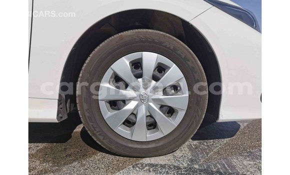 Ra Imported Toyota Corolla funfun Ọkọ̀ in Import - Dubai ni Ashanti Ra Imported Toyota Corolla funfun Ọkọ̀ in Import - Dubai ni Ashanti