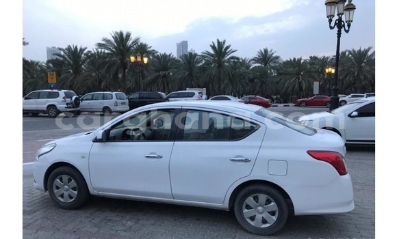 Buy Used Nissan Sunny White Car in Accra in Greater Accra Buy Used Nissan Sunny White Car in Accra in Greater Accra