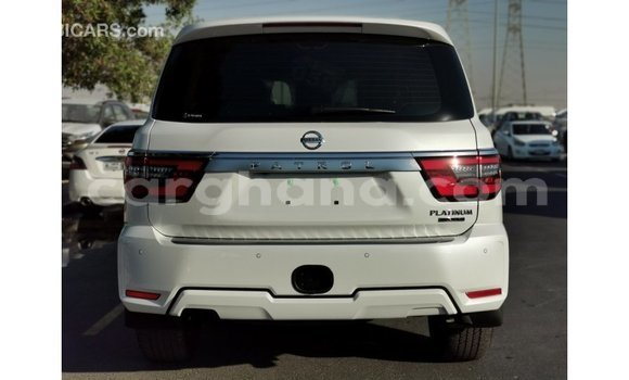 Buy Import Nissan Patrol White Car in Import - Dubai in Ashanti Buy Import Nissan Patrol White Car in Import - Dubai in Ashanti