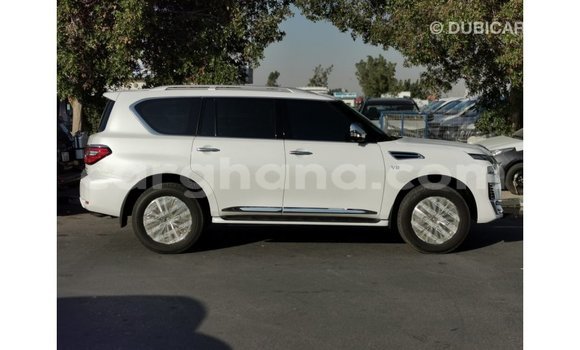Buy Import Nissan Patrol White Car in Import - Dubai in Ashanti Buy Import Nissan Patrol White Car in Import - Dubai in Ashanti