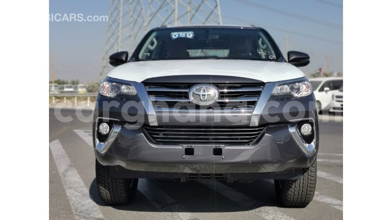 Big with watermark toyota fortuner ashanti import dubai 16068