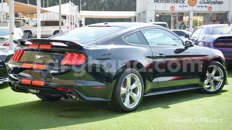 Big with watermark ford mustang ashanti import dubai 16076