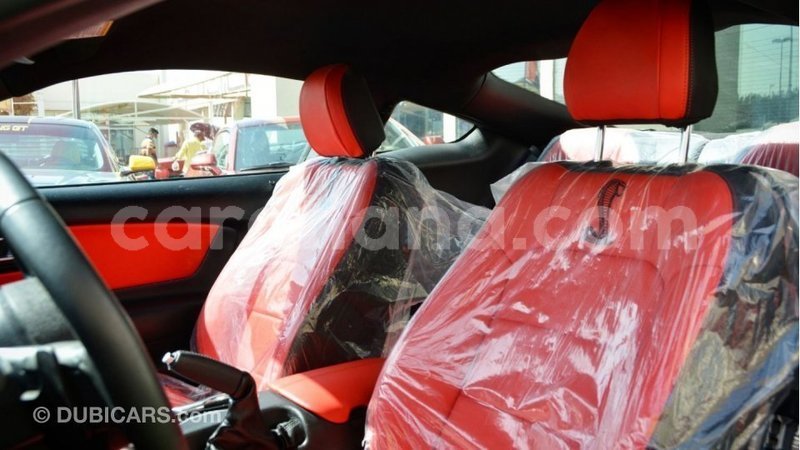 Big with watermark ford mustang ashanti import dubai 16076