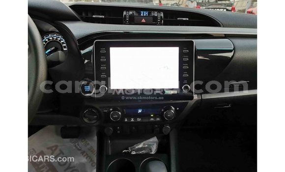 Buy Import Toyota Hilux White Car in Import - Dubai in Ashanti Buy Import Toyota Hilux White Car in Import - Dubai in Ashanti