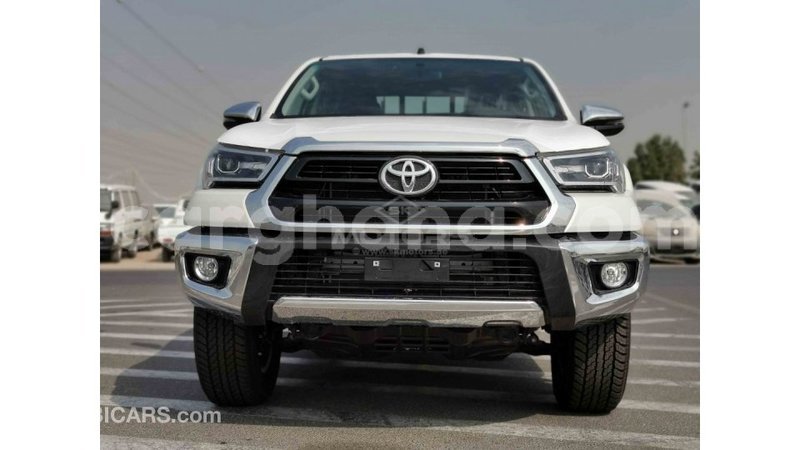 Big with watermark toyota hilux ashanti import dubai 16140