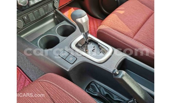 Ra Imported Toyota Hilux funfun Ọkọ̀ in Import - Dubai ni Ashanti Ra Imported Toyota Hilux funfun Ọkọ̀ in Import - Dubai ni Ashanti