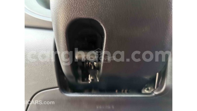 Big with watermark toyota hilux ashanti import dubai 16140