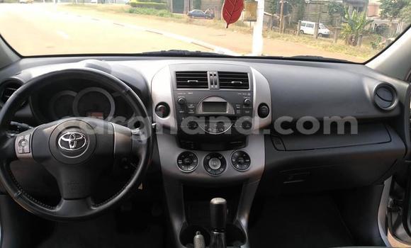Sayi Na hannu Toyota RAV4 Azurfa Mota in Accra a Greater Accra Sayi Na hannu Toyota RAV4 Azurfa Mota in Accra a Greater Accra