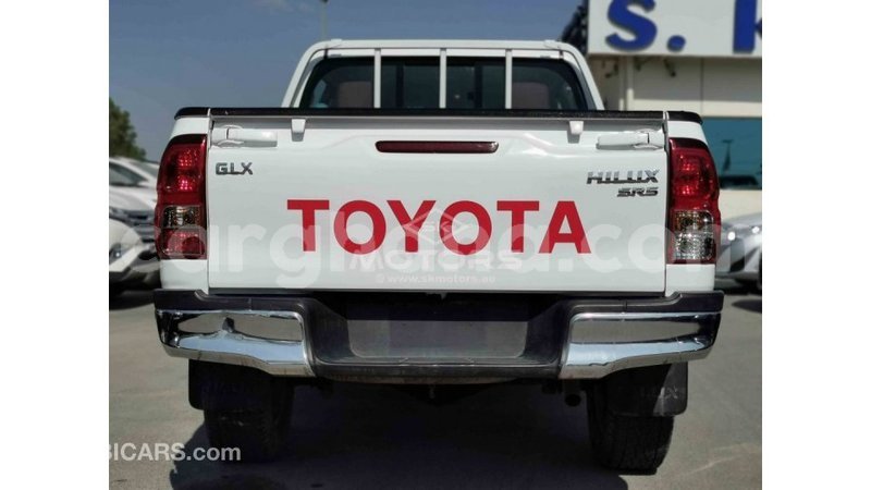 Big with watermark toyota hilux ashanti import dubai 16148