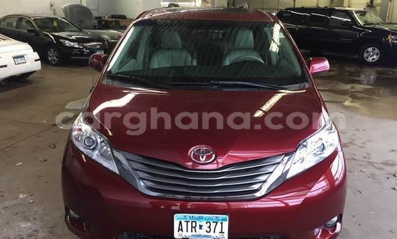 Buy Used Toyota Sienna Red Car in Accra in Greater Accra Buy Used Toyota Sienna Red Car in Accra in Greater Accra