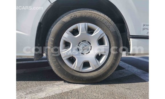 Buy Import Toyota Hiace White Car in Import - Dubai in Ashanti Buy Import Toyota Hiace White Car in Import - Dubai in Ashanti