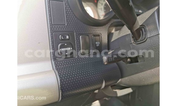 Buy Import Toyota FJ Cruiser Beige Car in Import - Dubai in Ashanti Buy Import Toyota FJ Cruiser Beige Car in Import - Dubai in Ashanti