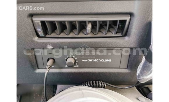 Ra Imported Toyota Coaster funfun Ọkọ̀ in Import - Dubai ni Ashanti Ra Imported Toyota Coaster funfun Ọkọ̀ in Import - Dubai ni Ashanti