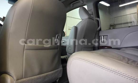 Buy Used Toyota Sienna Red Car in Accra in Greater Accra Buy Used Toyota Sienna Red Car in Accra in Greater Accra