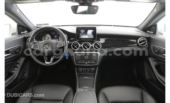 Buy Import Mercedes‒Benz 250 White Car in Import - Dubai in Ashanti Buy Import Mercedes‒Benz 250 White Car in Import - Dubai in Ashanti